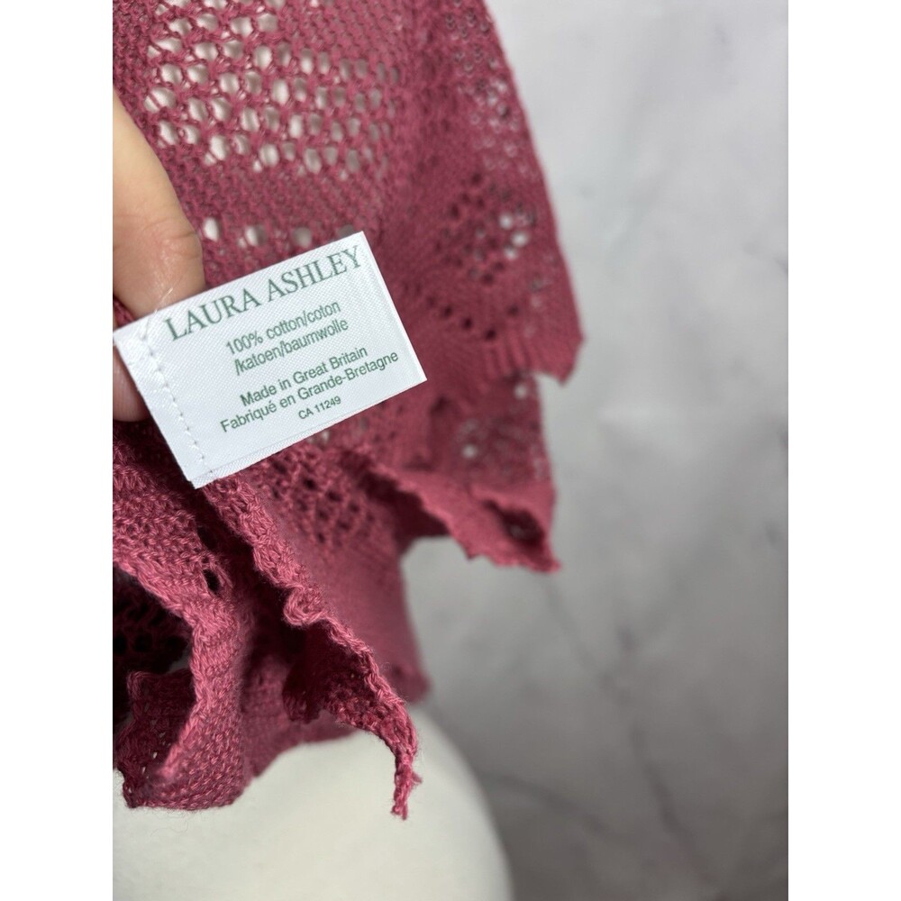 Vtg Laura Ashley Pointelle Crochet Knit Scarf Shawl Great Britain Cottagecore UK - Picture 12 of 13
